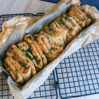 Bärlauchzupfbrot