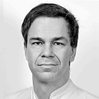 Portraitfoto von Dr. Martin Laaß