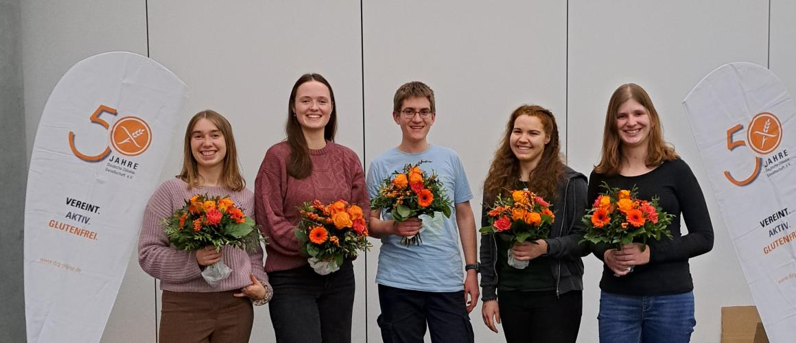 Der neu gewählte Jugendausschuss 2024-2027 Der neu gewählte Jugendausschuss bestehend aus 5 Personen