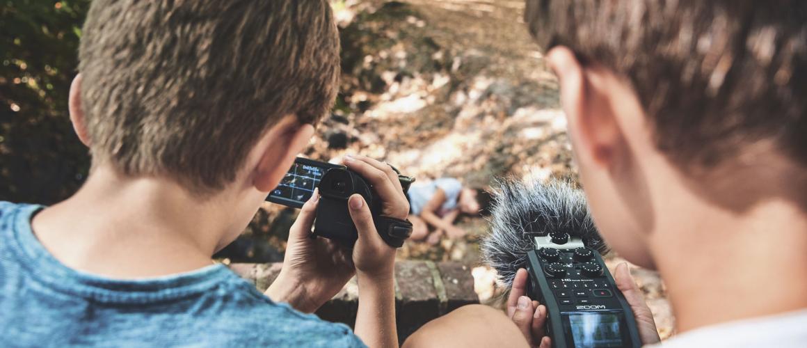Einblick in die Filmwerkstatt (Quelle: Einblick ins Programm (Quelle: DJH Jugendherbergen im Nordwesten / Björn Reschabeck) Einblick in die Filmwerkstatt (Quelle: Einblick ins Programm (Quelle: DJH Jugendherbergen im Nordwesten / Björn Reschabeck)