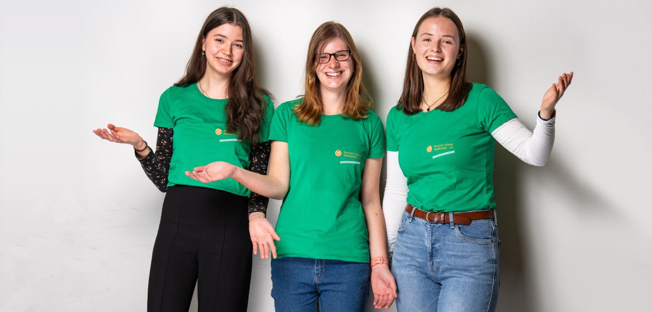 Jugendausschuss Jugendausschuss von links nach rechts: Magdalena Spieß, Josefine Wenke, Paula Herz